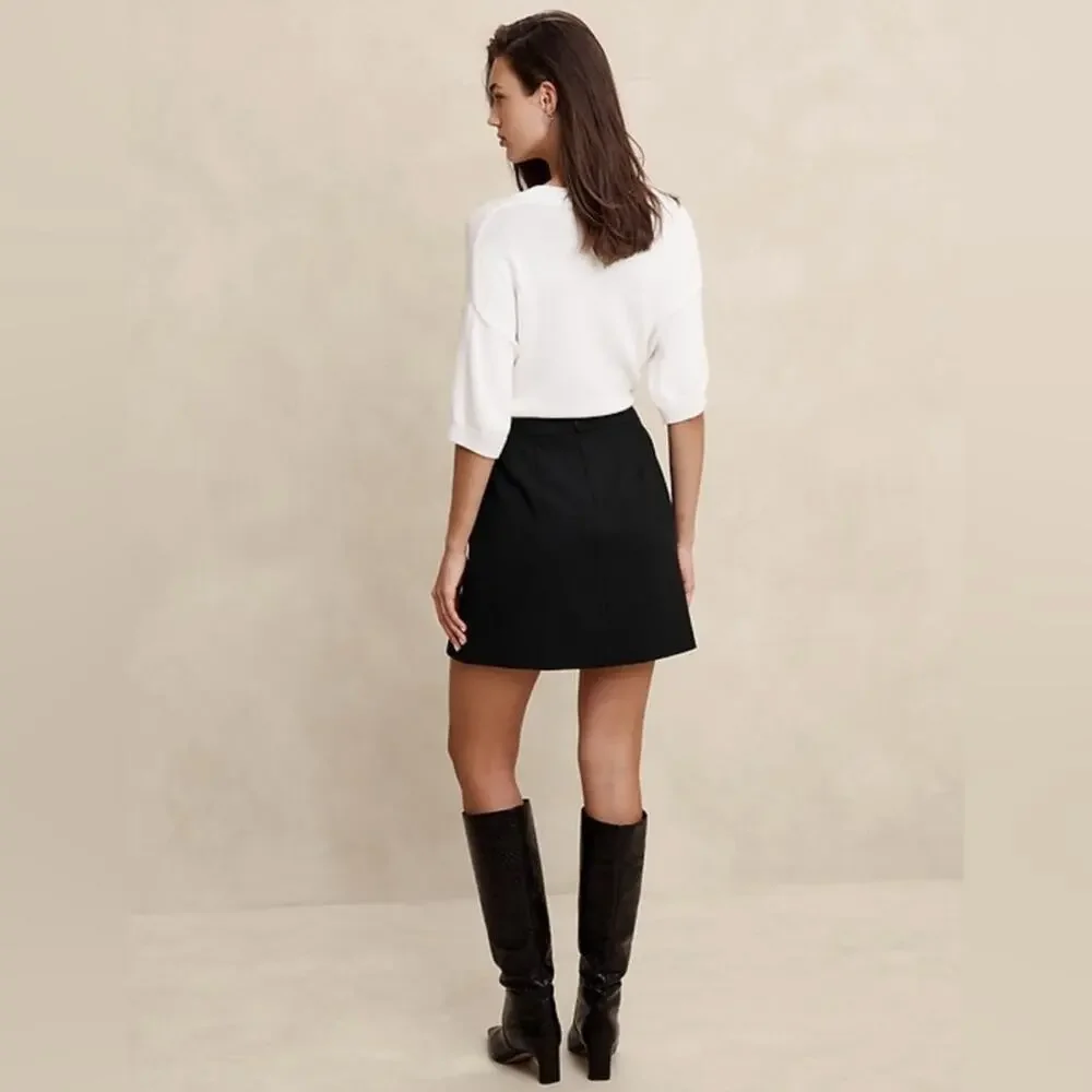 NWT Banana Republic Mini Skirt